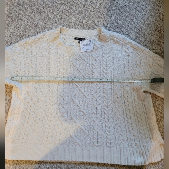 American Eagle Outfitters Cream Cable Knit Sweater - Picture 4 of 6